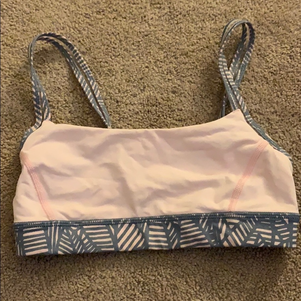 lululemon sports bra
